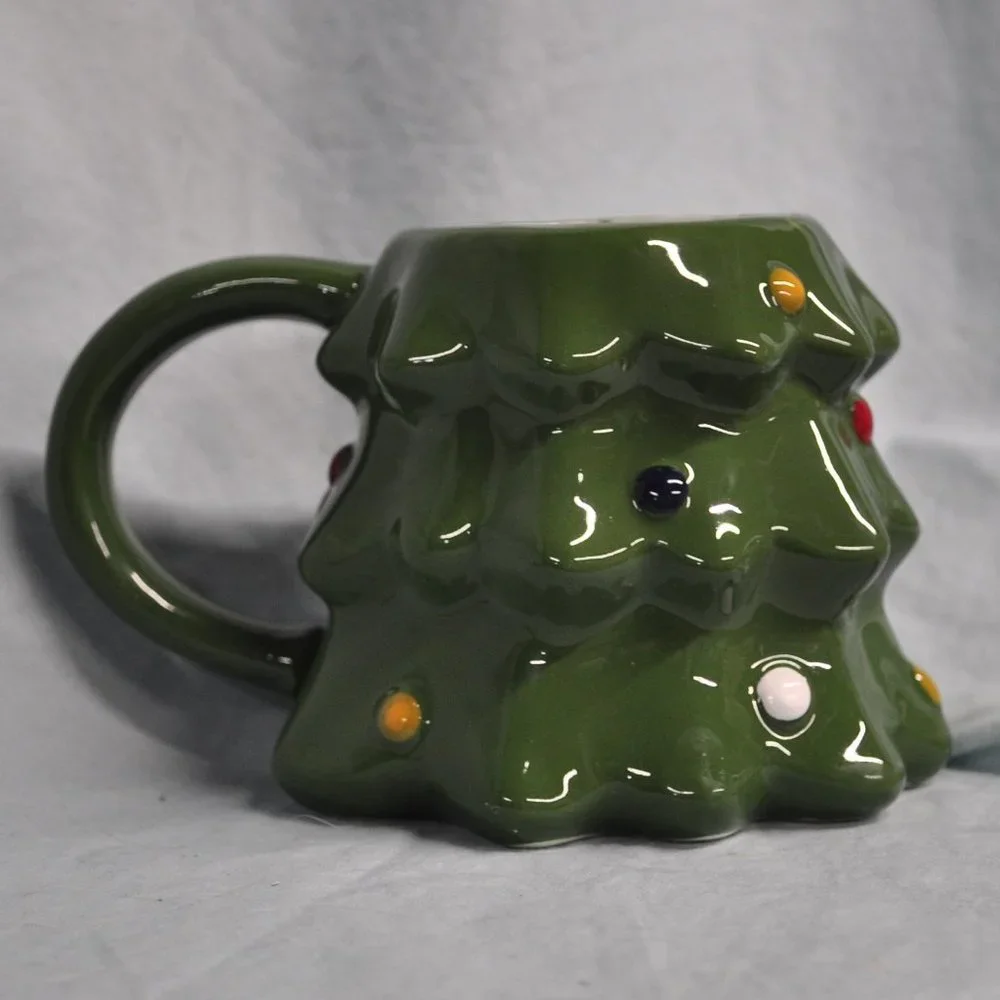 *BOGO mugs* Target WonderShop NWOT mug Christmas Tree (H69)
